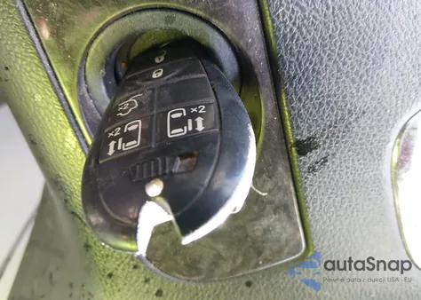 2011 Dodge Grand Caravan Mainstreet z USA, uszkodzony, nr VIN 2D4RN3DG0BR719603